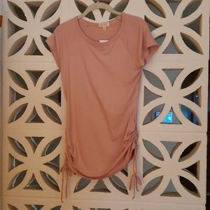 Pink Tshirt with rouged side ties